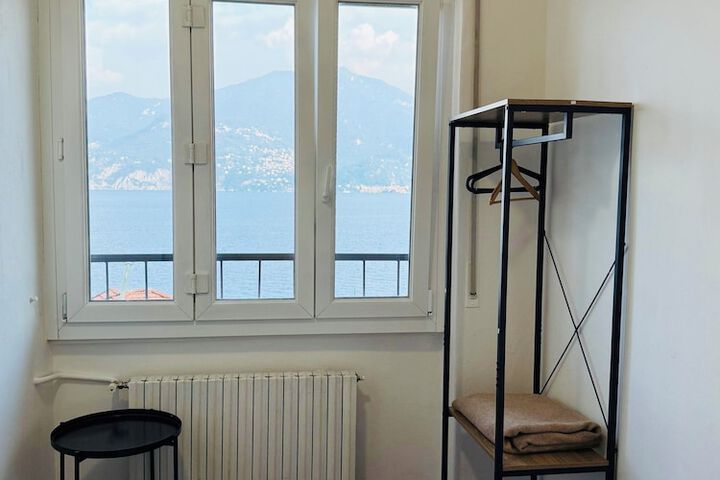 Room 6 of 21