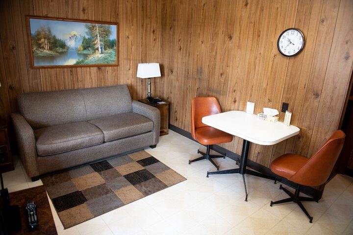 Room 21 of 30