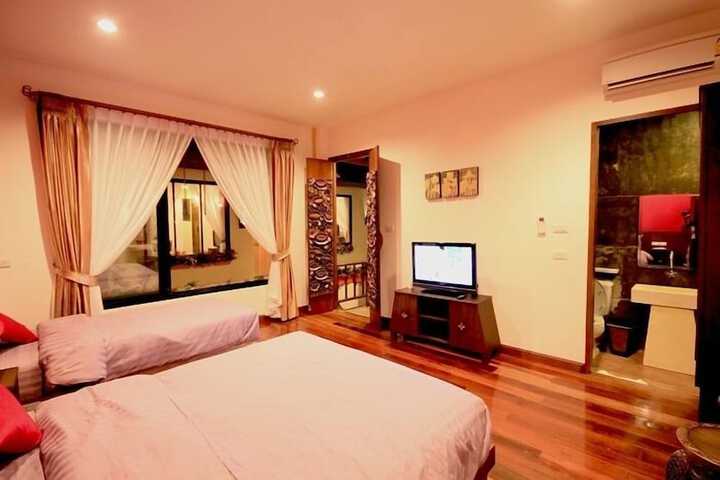 Room 20 of 66