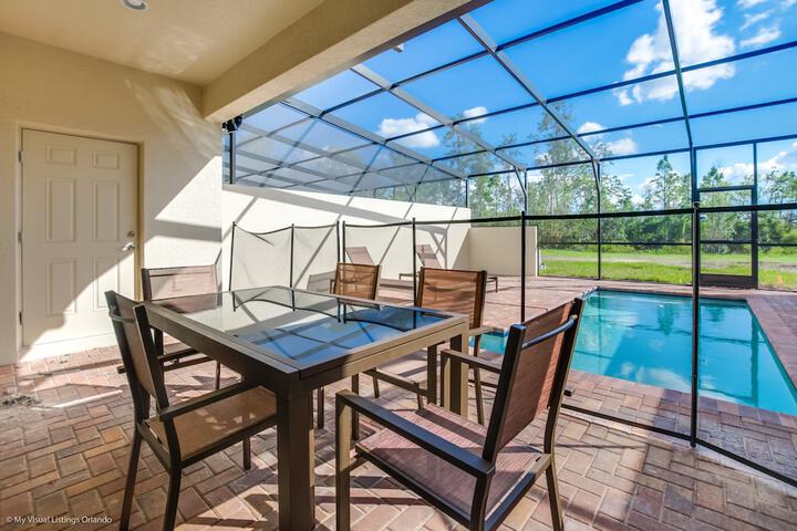 Property Grounds 52 of 55