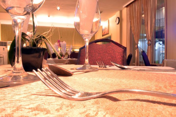 Dining 38 of 66