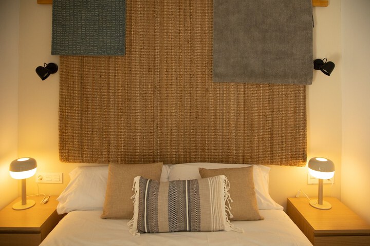 Room 5 of 7