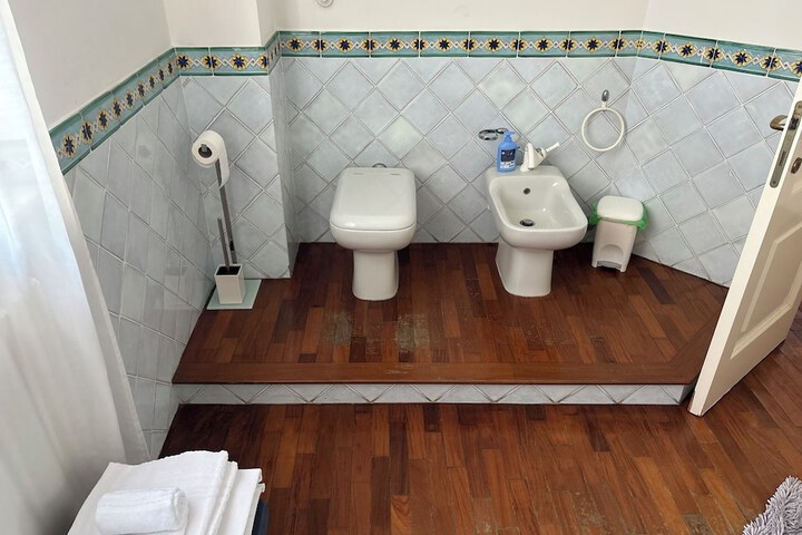 Bathroom Interior Photo