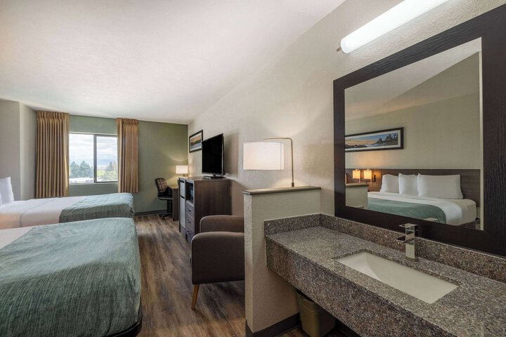 Room 20 of 30