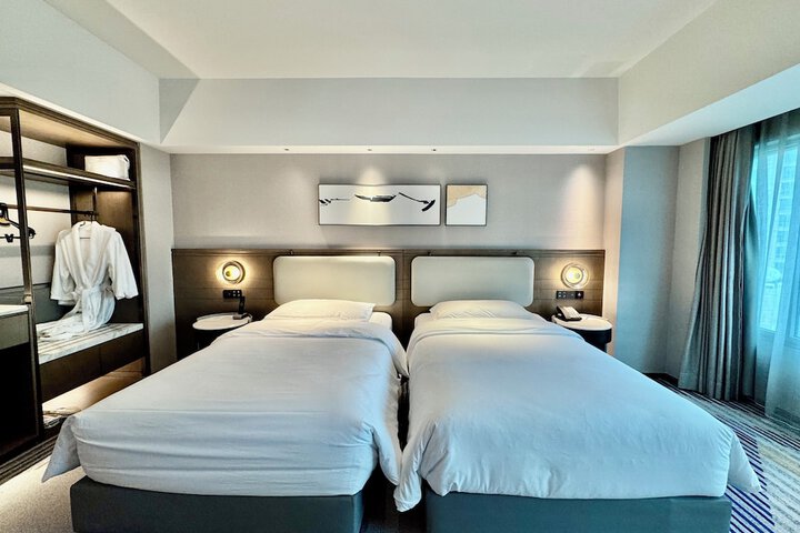 Room 41 of 111