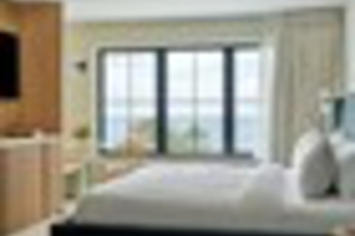 Room 53 of 129