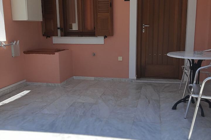 Room 16 of 65