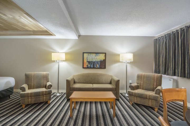 Room 21 of 62