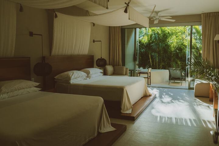 Room 15 of 131