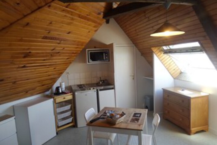 Room 20 of 65
