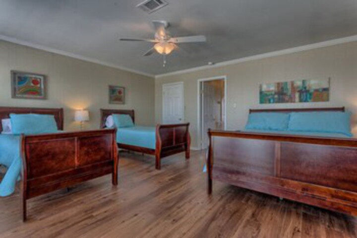 Room 47 of 47
