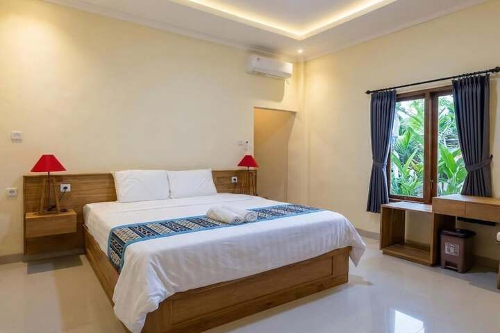 Room 6 of 22