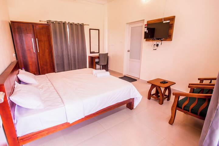 Room 18 of 31