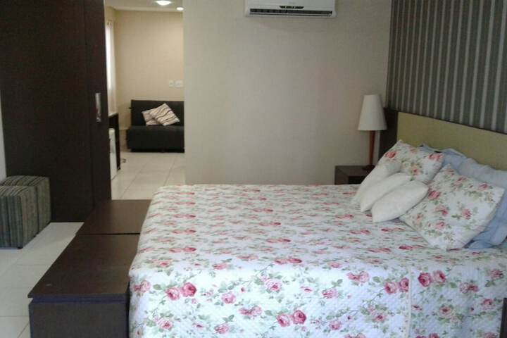 Room 3 of 44