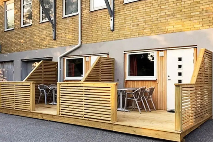 Terrace/Patio 5 of 13