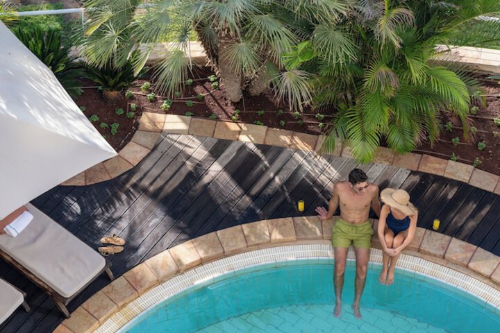 Pool 67 of 130