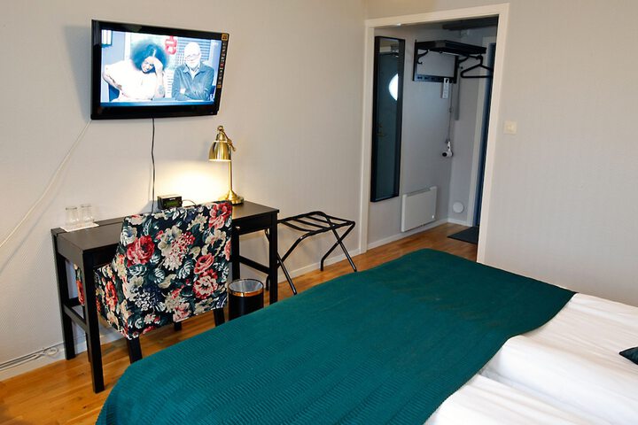 Room 11 of 55