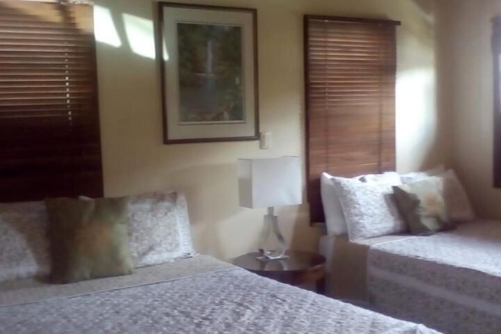 Room 3 of 3