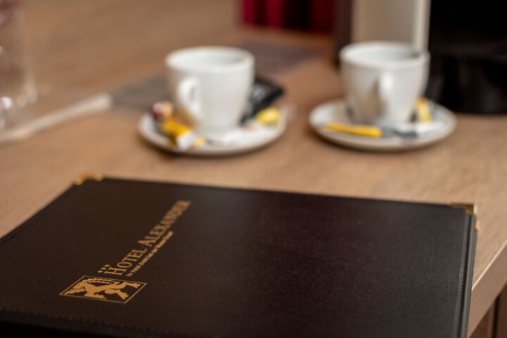 Breakfast/Coffee Service 39 of 67