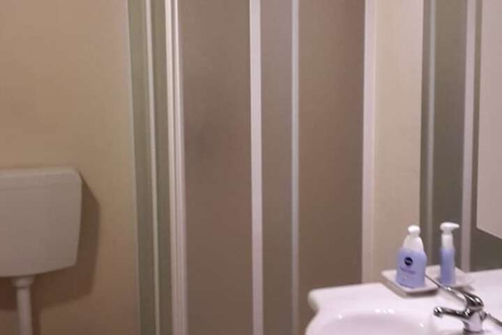 Room 30 of 52
