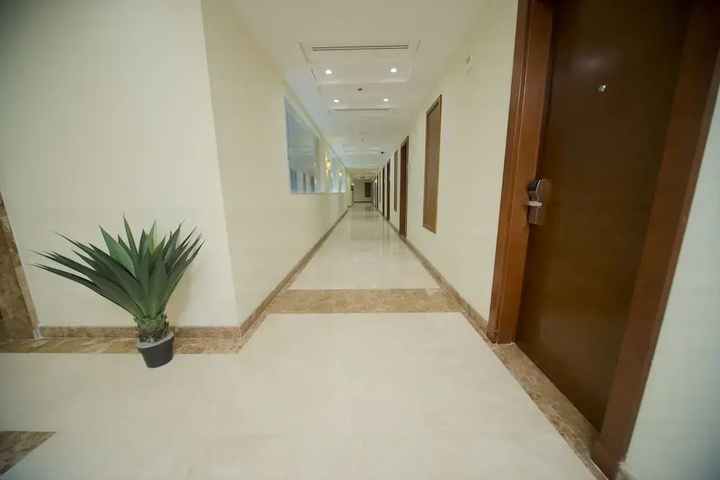 Room 12 of 15