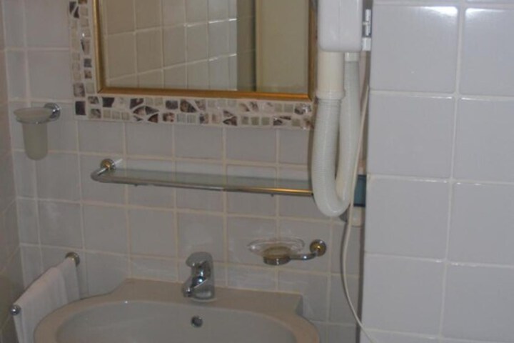 Bathroom Interior Photo