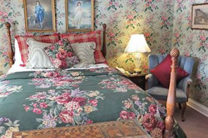Room 12 of 40