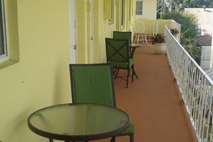 Photo 7