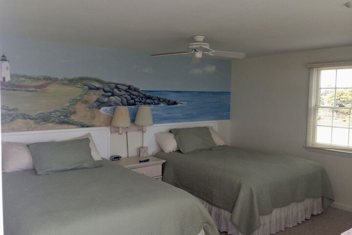 Room 19 of 80
