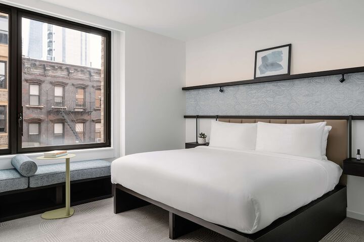 Room 22 of 62