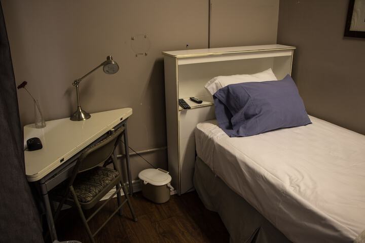 Room 35 of 58