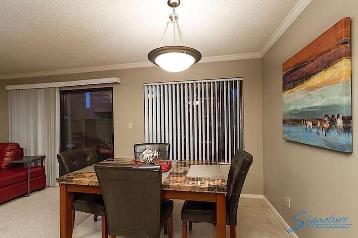 Room 10 of 25