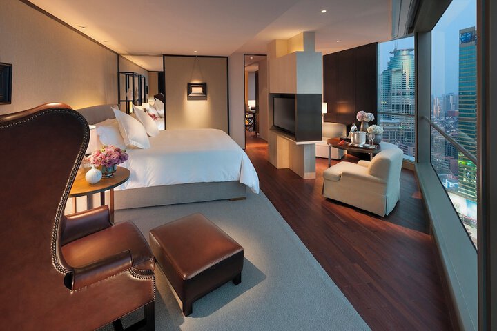 Room 9 of 44