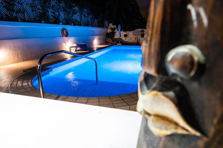 Pool 59 of 75