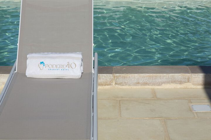 Pool 44 of 105