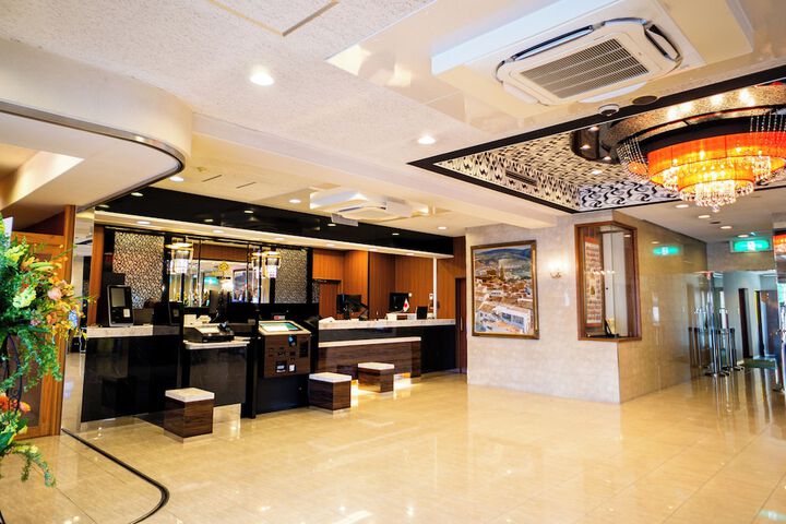 Hotel Lobby