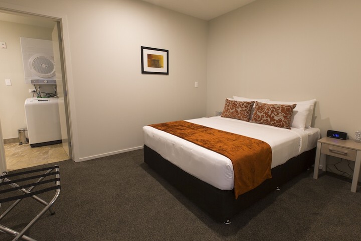 Room 5 of 34