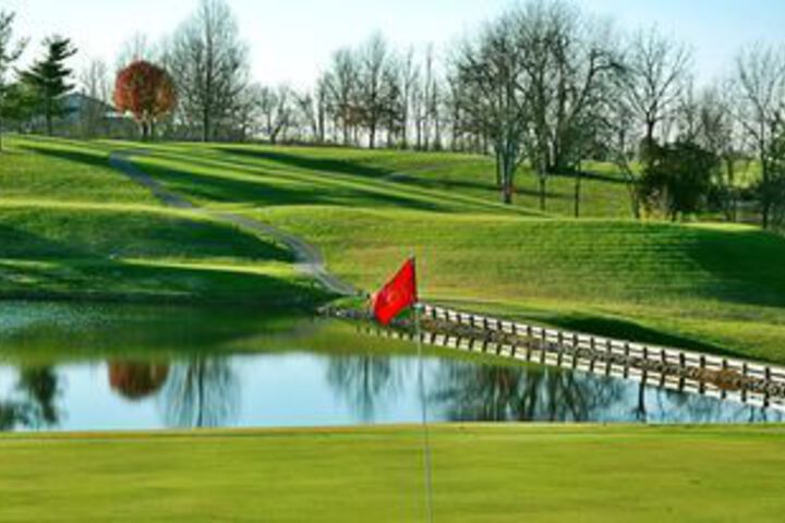 Bright Leaf Golf Resort