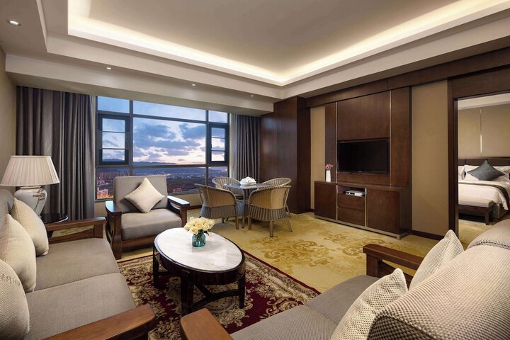Room 12 of 29