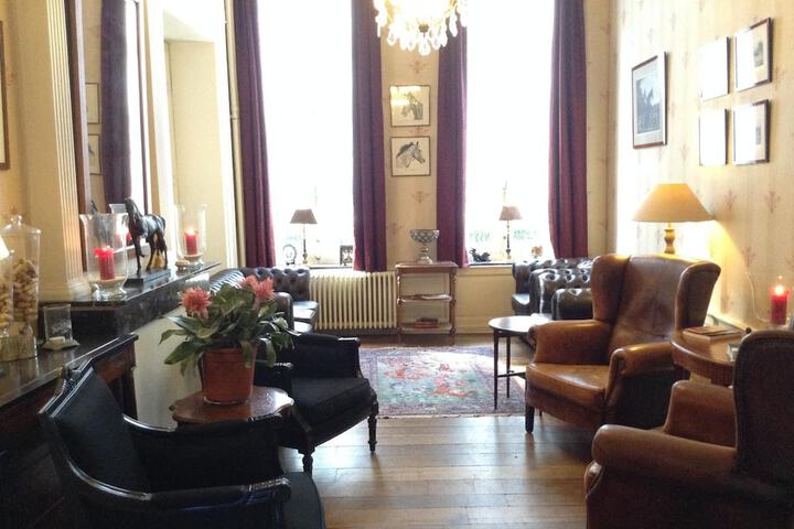 Hotel Lobby
