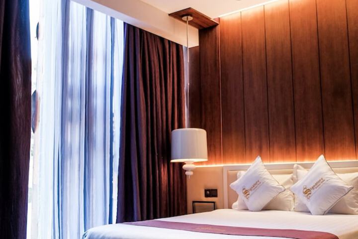 Room 21 of 68