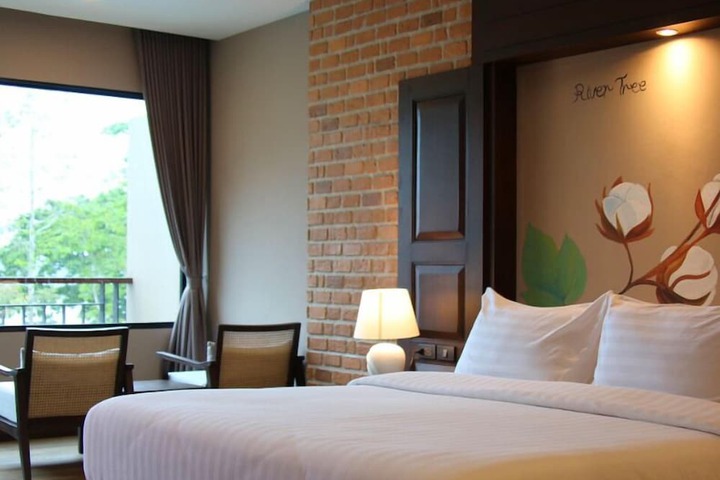 Room 10 of 95