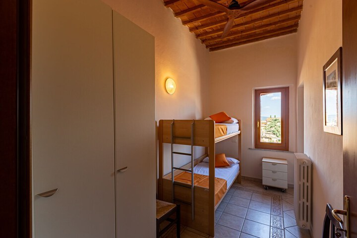 Room 20 of 58