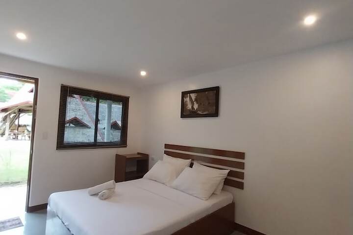 Room 13 of 49