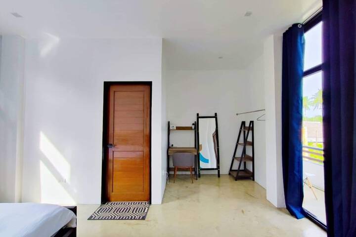 Room 12 of 61