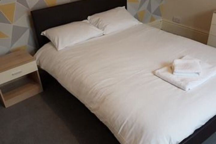 Room 4 of 29