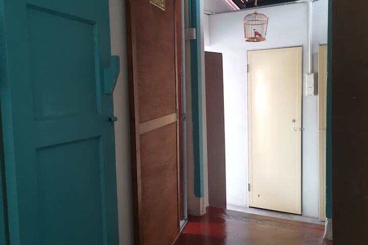 Room 22 of 94