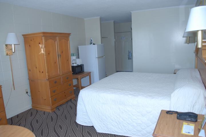 Room 13 of 43