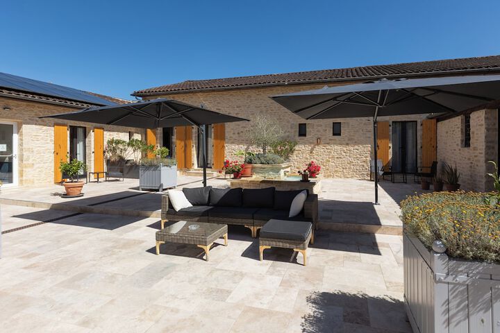 Terrace/Patio 19 of 42