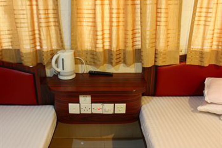 Room 31 of 44